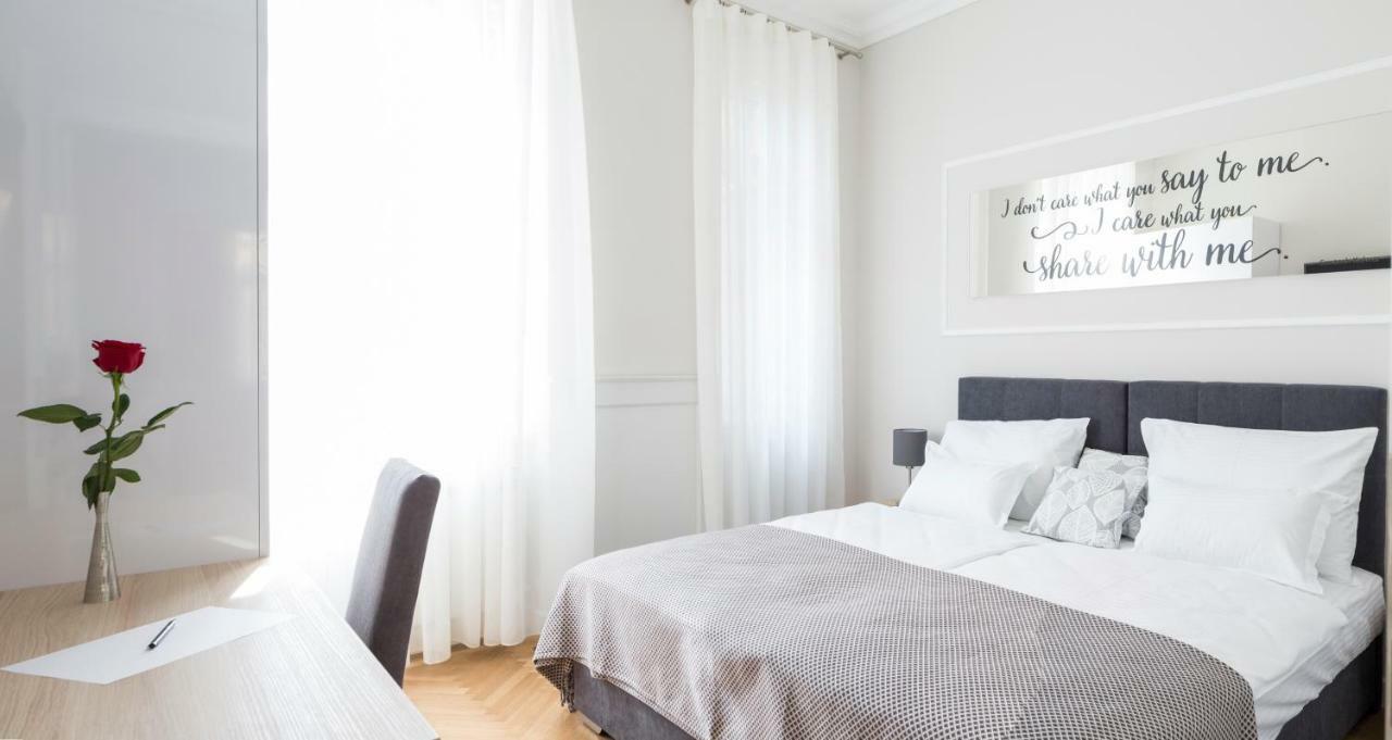 White Rose Apartment Zagreb Bagian luar foto